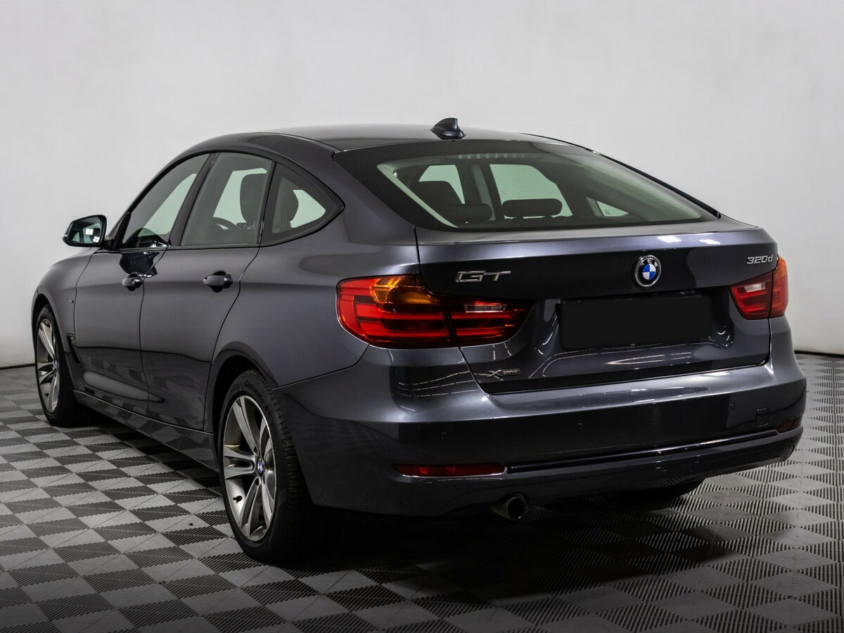 BMW 3 серии с пробегом — 2015 год. Фото: #5