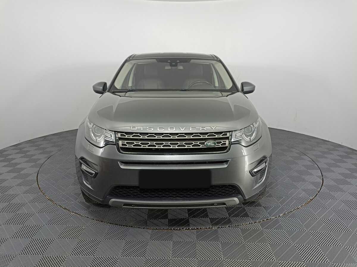 Land Rover Discovery Sport с пробегом — 2019 год. Фото: #1
