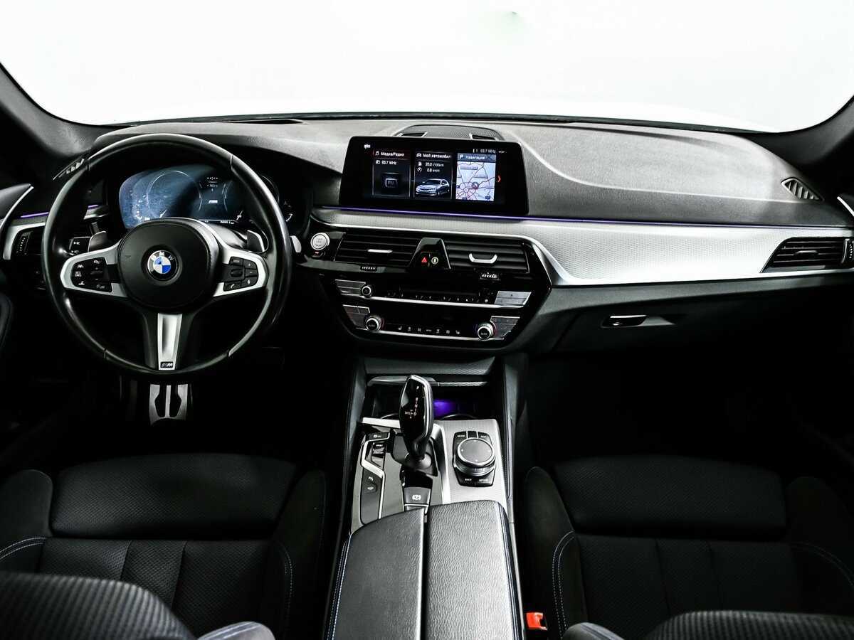 BMW 5 серии с пробегом — 2019 год. Фото: #10