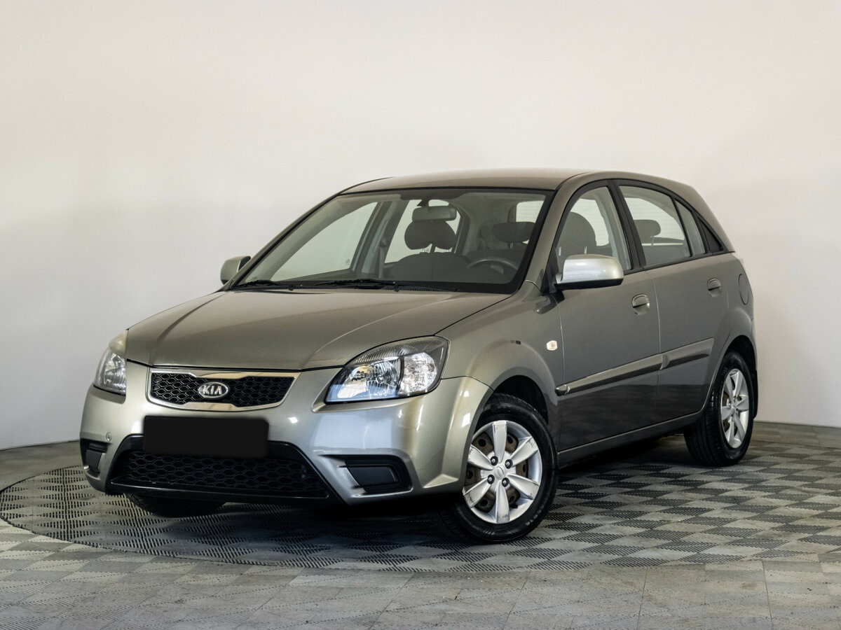 Kia Rio с пробегом — 2010 год. Фото: #0