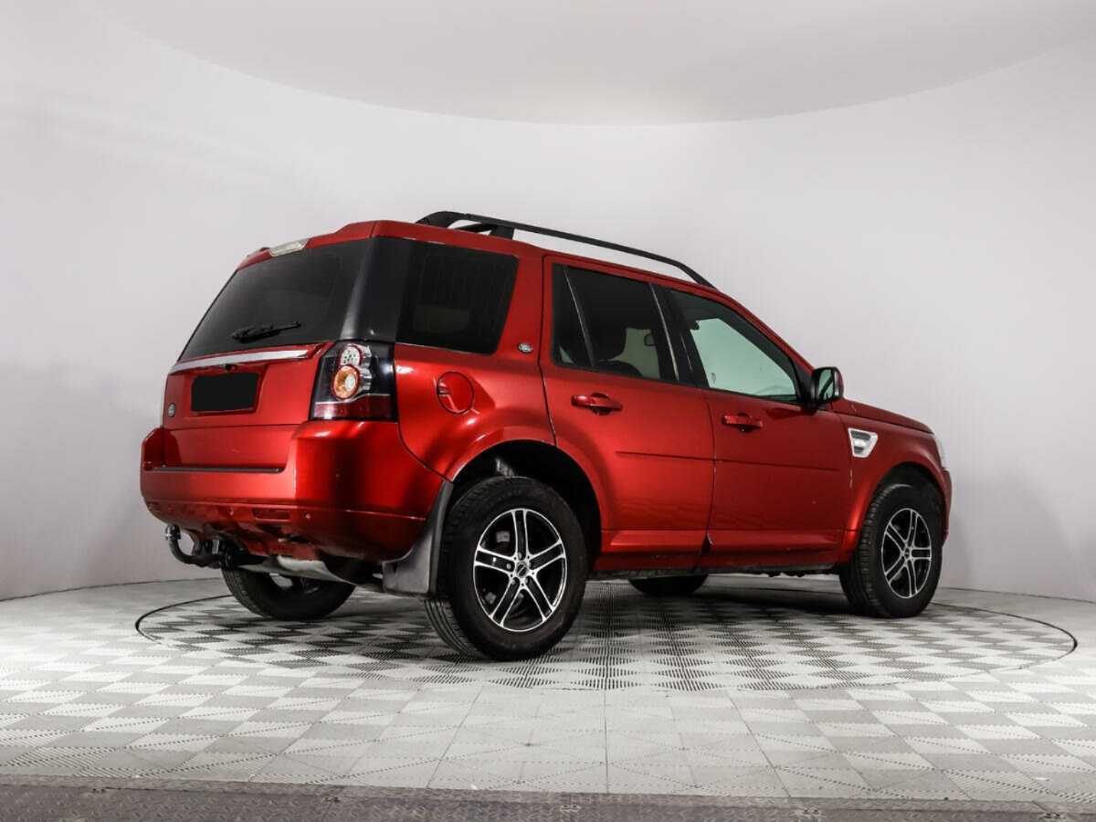 Land Rover Freelander с пробегом — 2014 год. Фото: #4