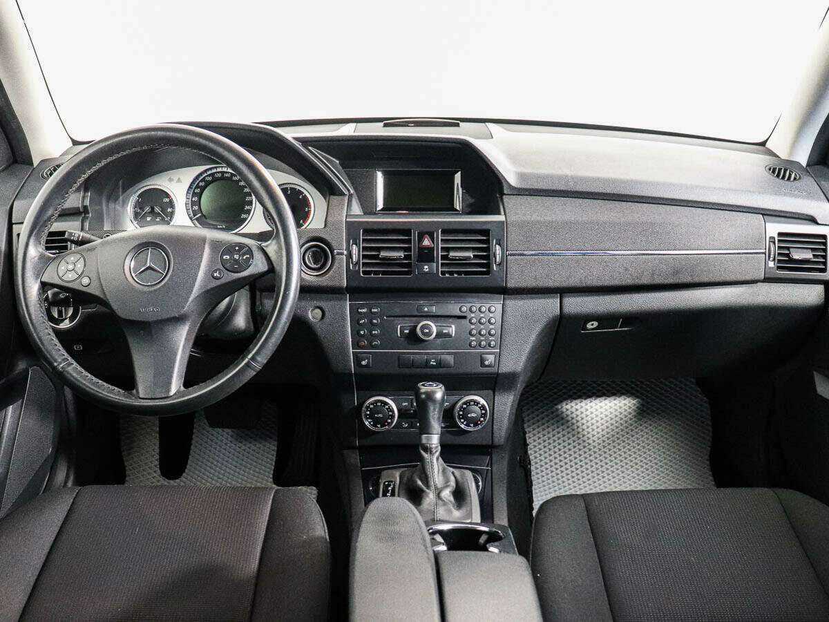 Mercedes-Benz GLK-Класс с пробегом — 2010 год. Фото: #9