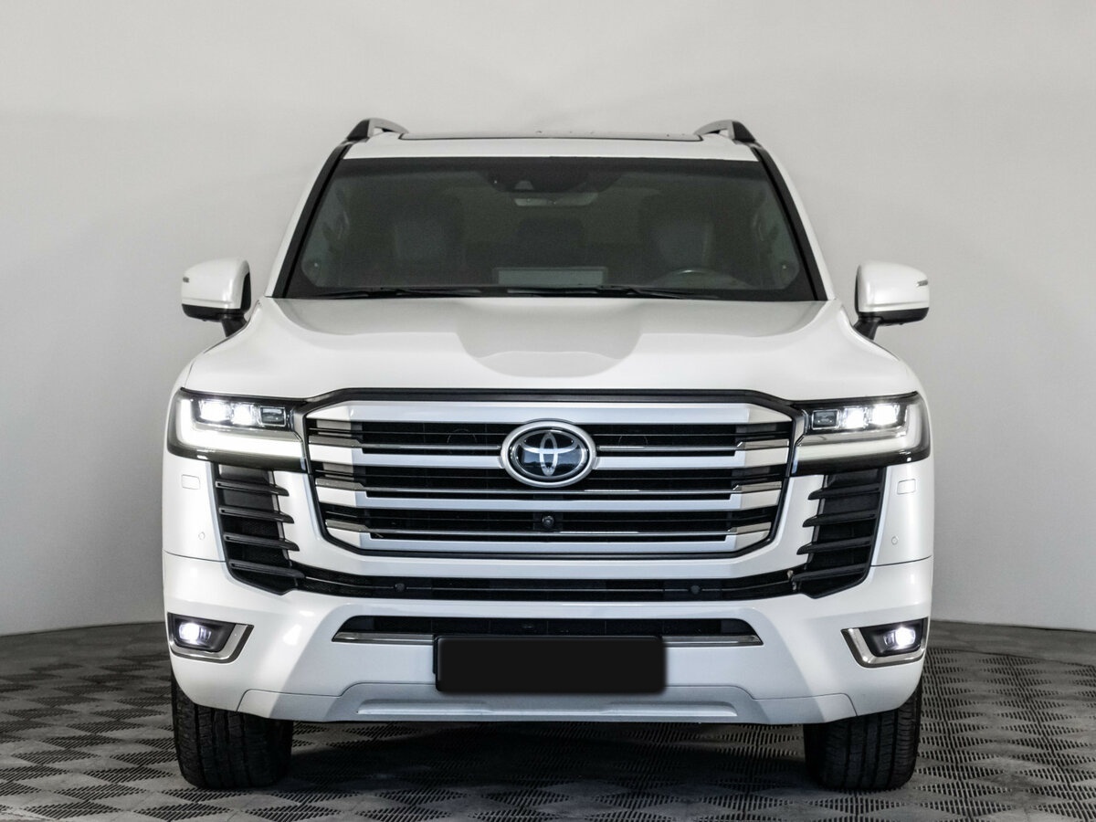 Toyota Land Cruiser с пробегом — 2022 год. Фото: #1
