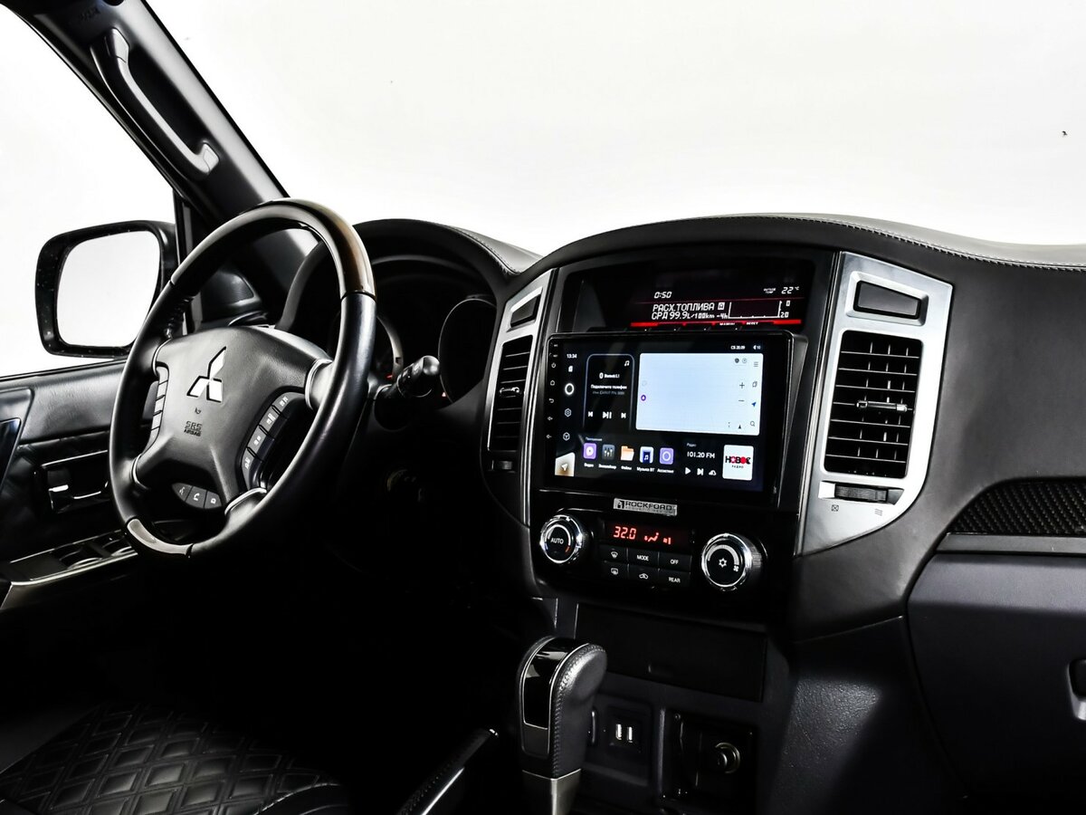Mitsubishi Pajero с пробегом — 2019 год. Фото: #6
