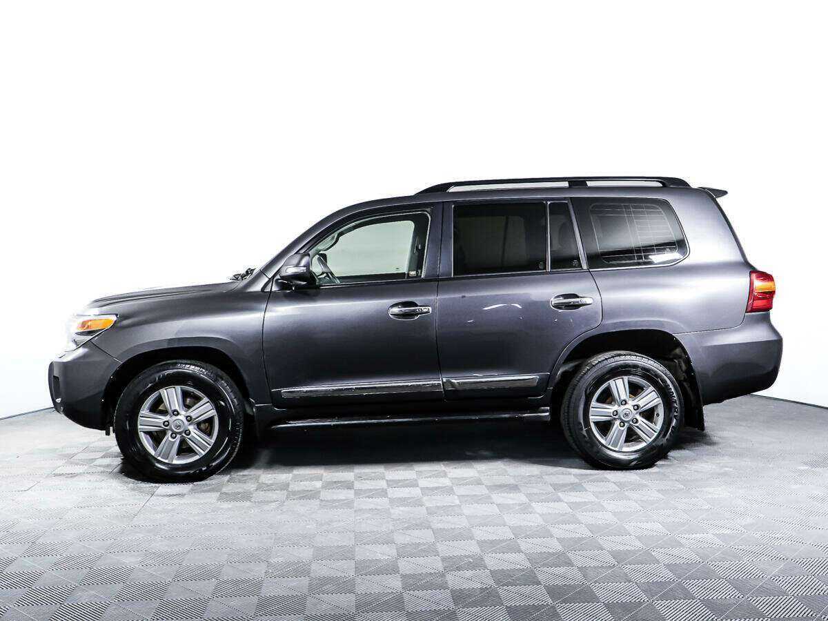 Toyota Land Cruiser с пробегом — 2012 год. Фото: #7
