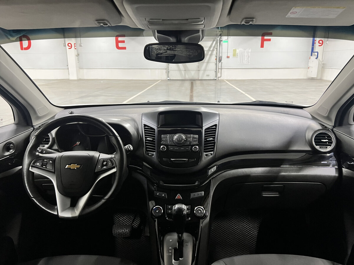 Chevrolet Orlando с пробегом — 2014 год. Фото: #12