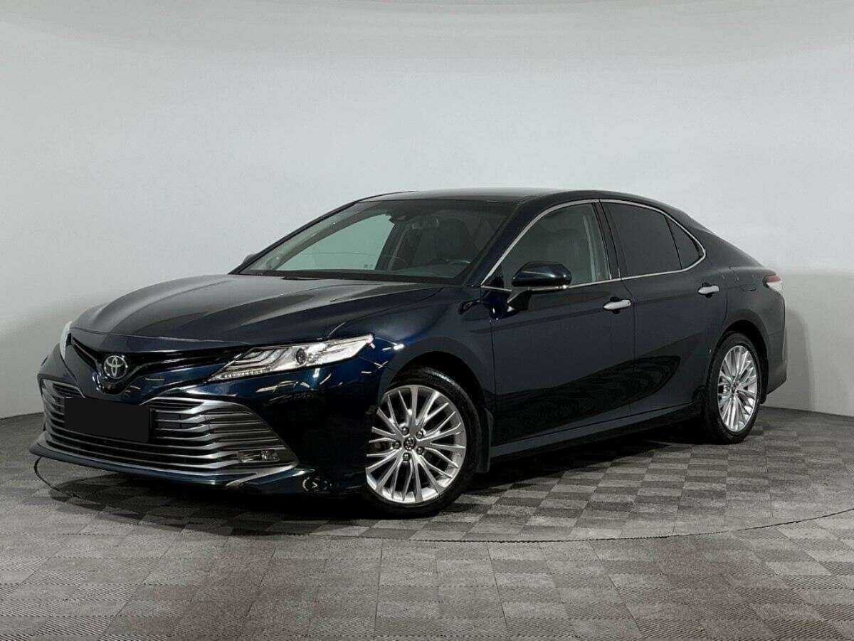 Toyota Camry с пробегом — 2019 год. Фото: #0