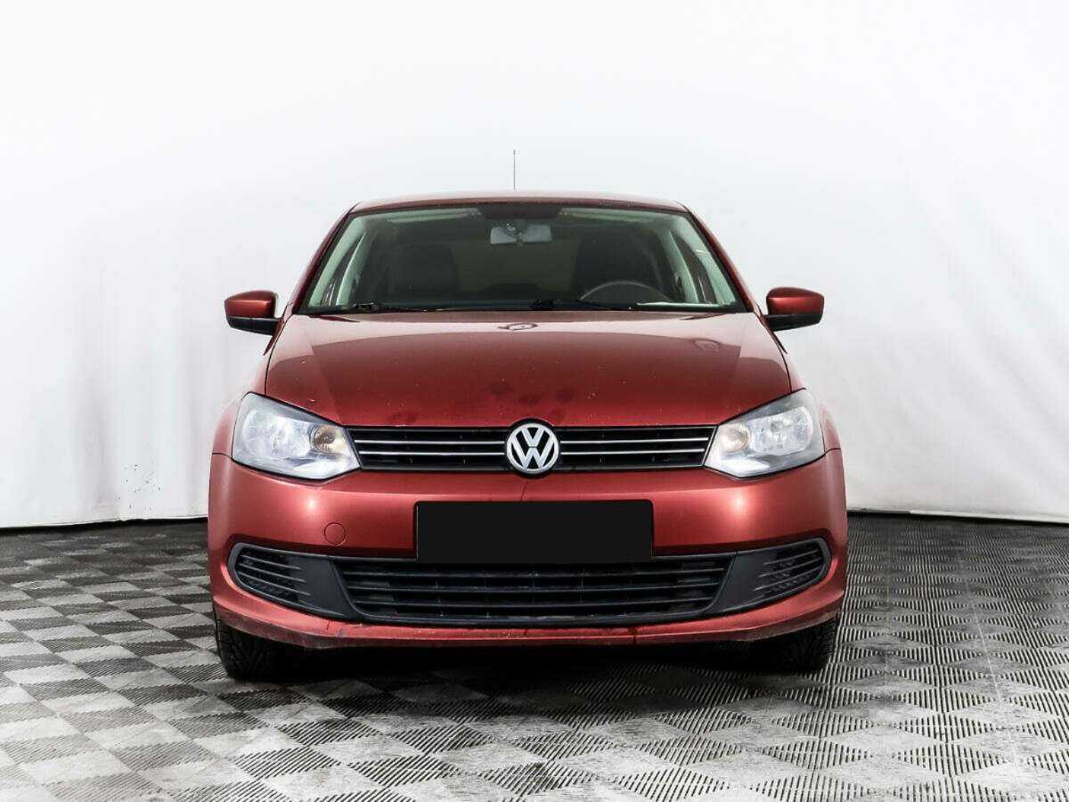 Volkswagen Polo с пробегом — 2011 год. Фото: #1