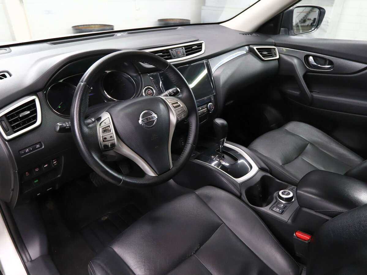 Nissan X-Trail с пробегом — 2015 год. Фото: #8