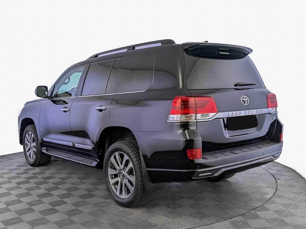 Toyota Land Cruiser с пробегом — 2016 год. Фото: #6