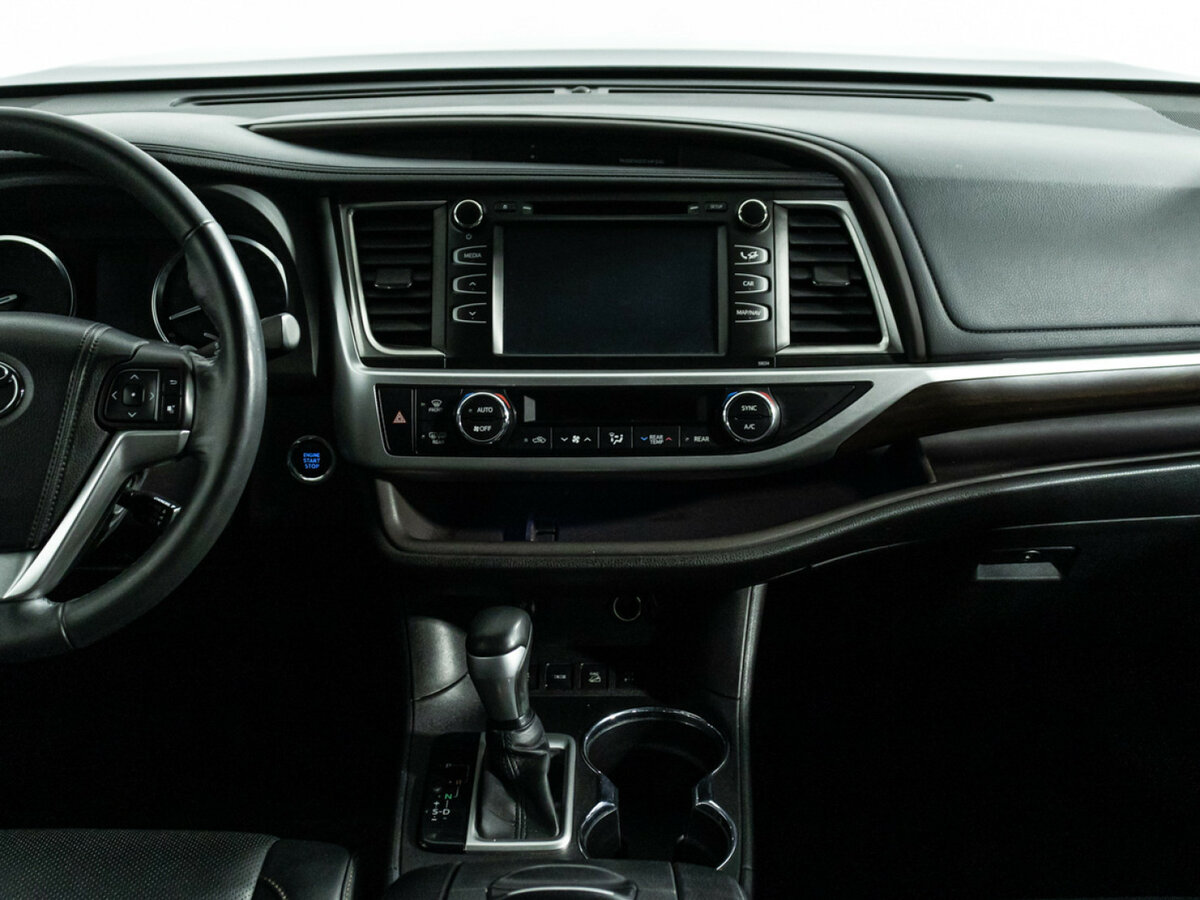 Toyota Highlander с пробегом — 2014 год. Фото: #12