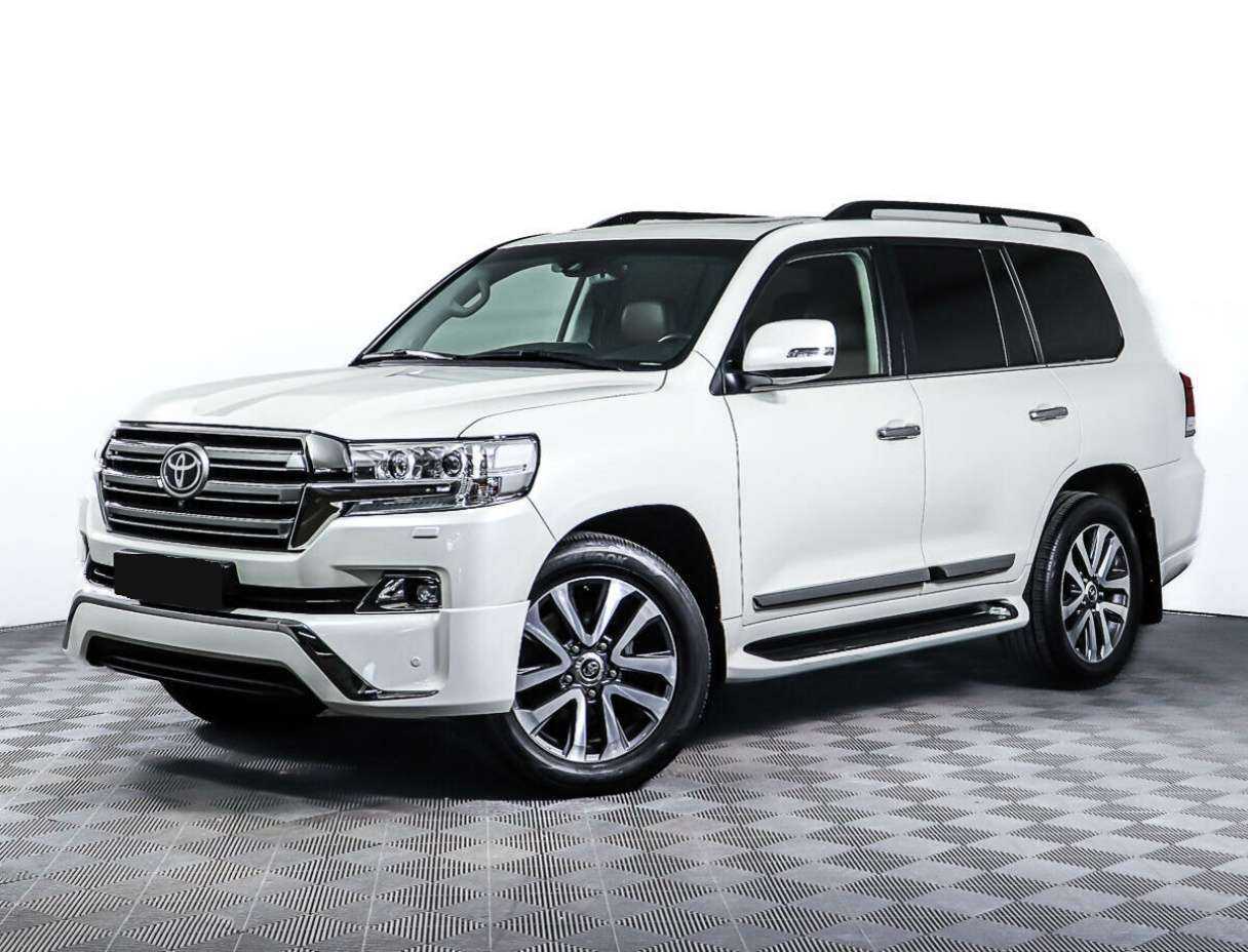 Toyota Land Cruiser с пробегом — 2016 год. Фото: #0
