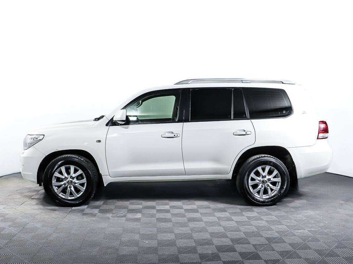 Toyota Land Cruiser с пробегом — 2011 год. Фото: #6