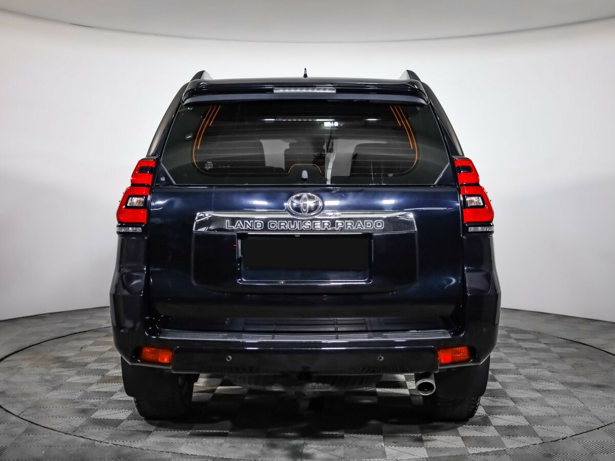 Toyota Land Cruiser Prado с пробегом — 2018 год. Фото: #5
