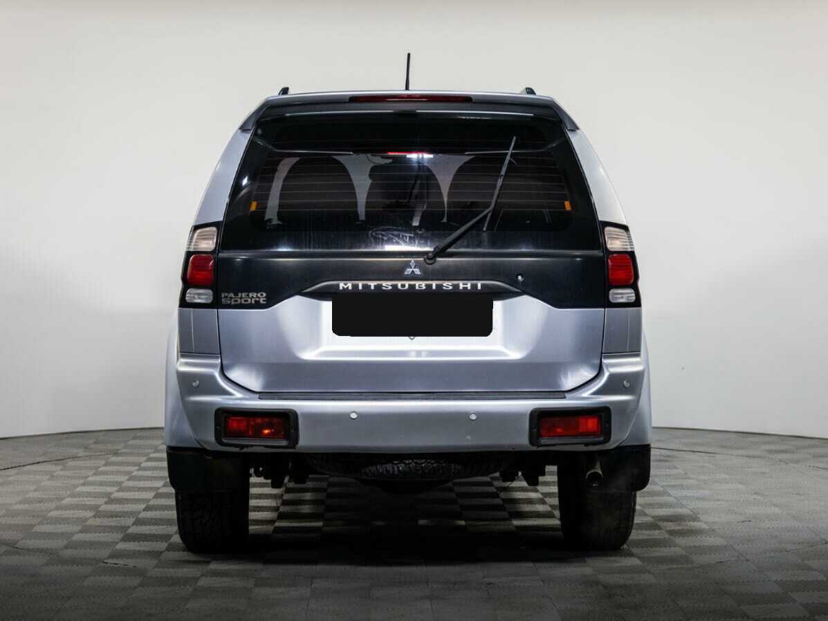 Mitsubishi Pajero Sport с пробегом — 2008 год. Фото: #4