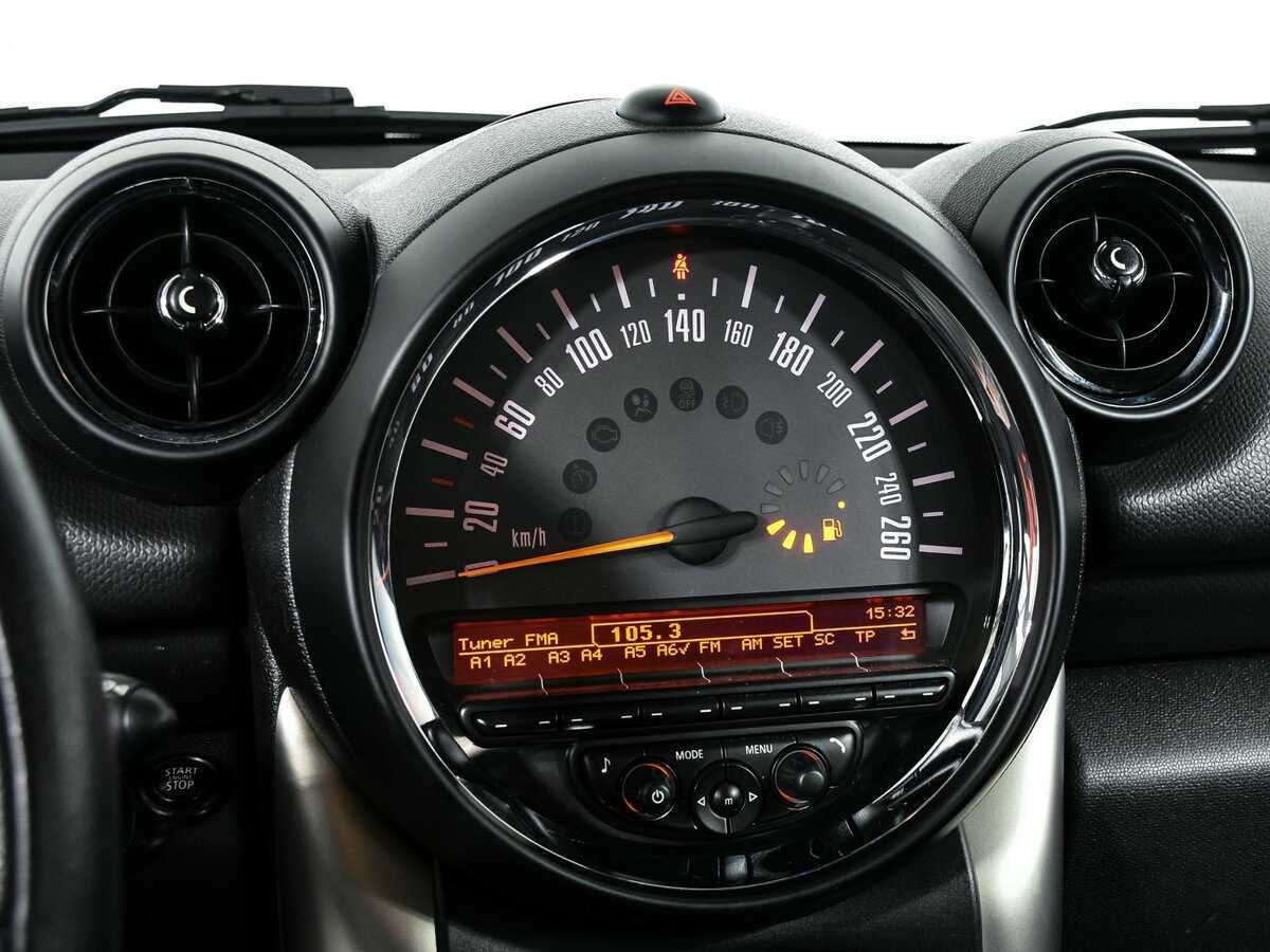 Mini Countryman с пробегом — 2015 год. Фото: #10