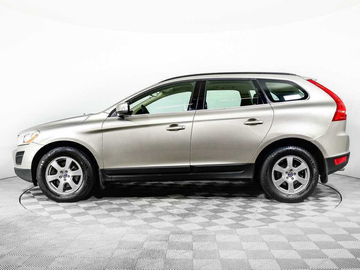 Volvo XC60 с пробегом — 2011 год. Фото: #7