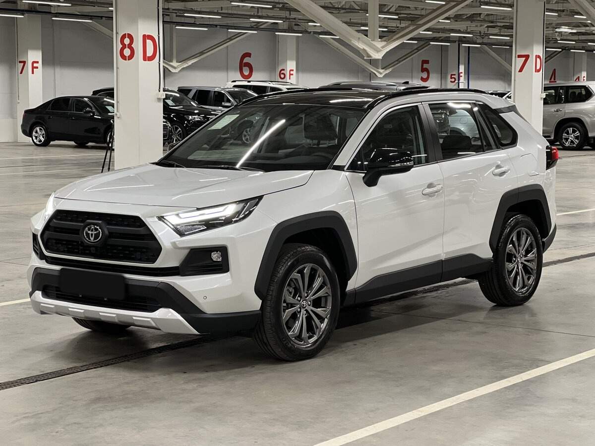 Toyota RAV4 с пробегом — 2024 год. Посмотреть фото