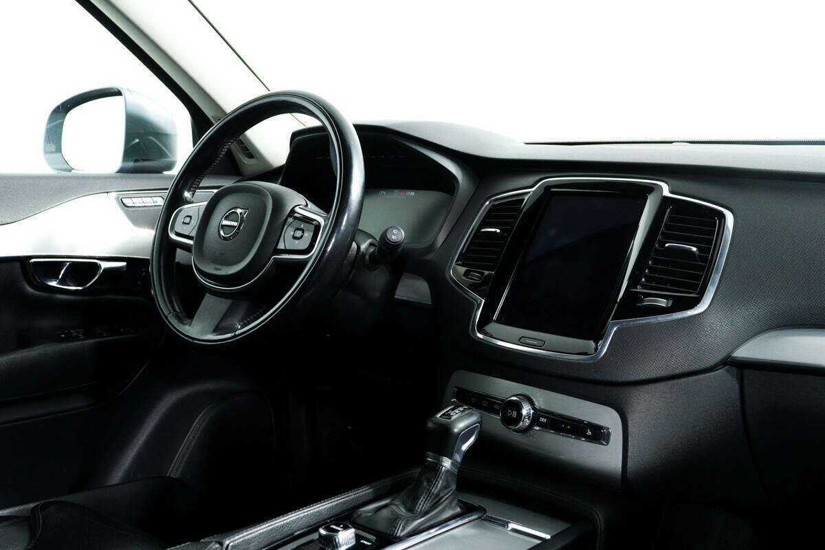 Volvo XC90 с пробегом — 2015 год. Фото: #8