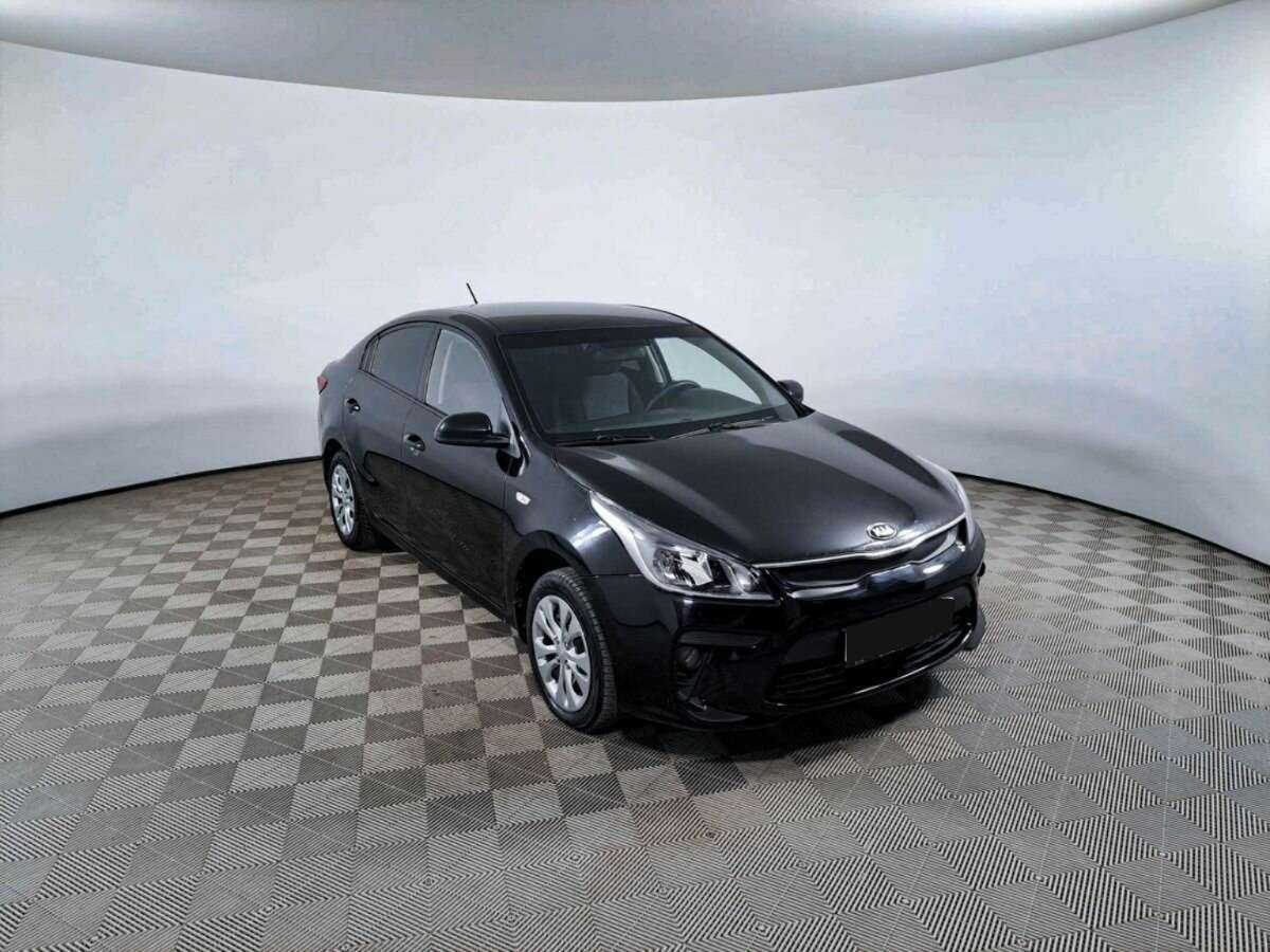 Kia Rio с пробегом — 2017 год. Фото: #2