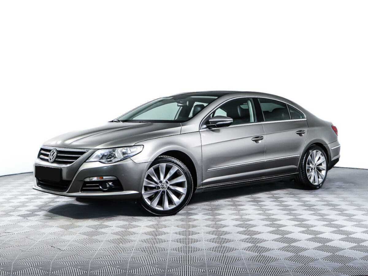 Volkswagen Passat CC с пробегом — 2011 год. Фото: #0