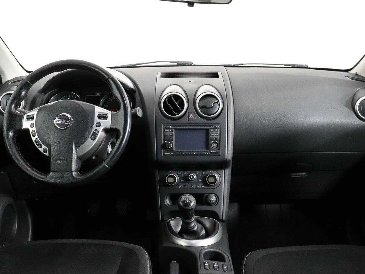 Nissan Qashqai с пробегом — 2010 год. Фото: #10