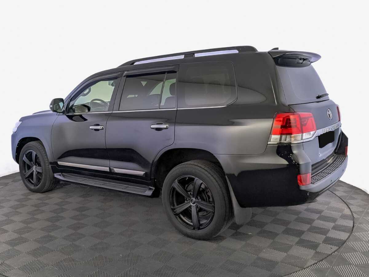 Toyota Land Cruiser с пробегом — 2016 год. Фото: #6