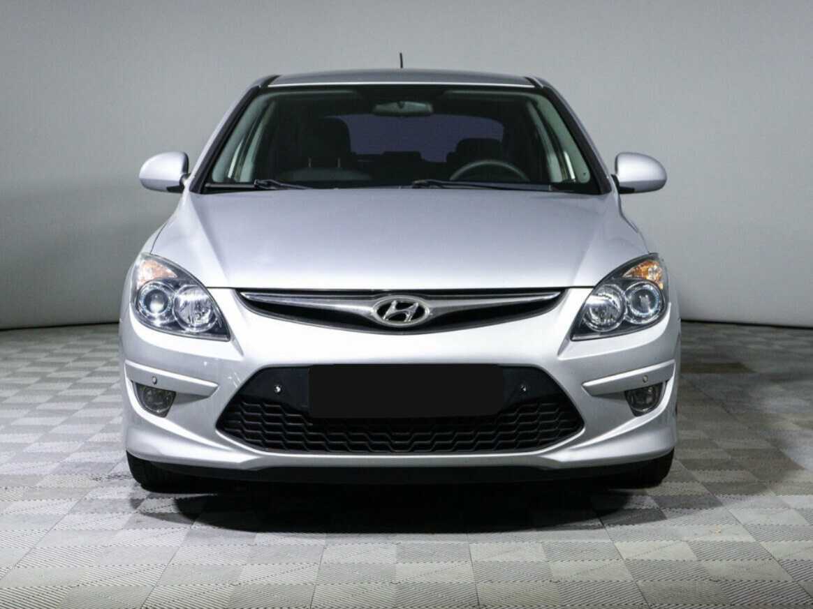 Hyundai i30 с пробегом — 2010 год. Фото: #1