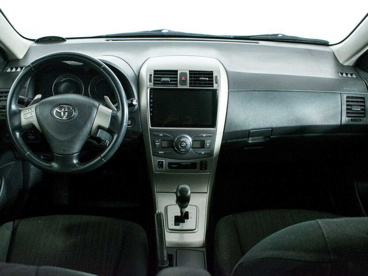 Toyota Corolla с пробегом — 2007 год. Фото: #10