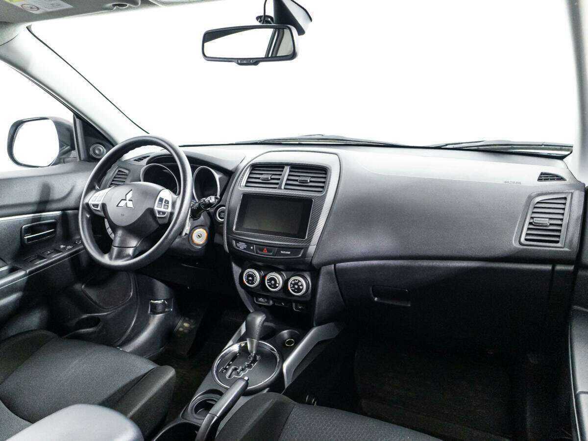 Mitsubishi ASX с пробегом — 2011 год. Фото: #8