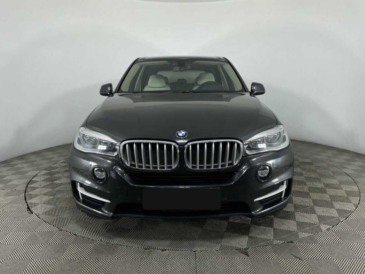 BMW X5 с пробегом — 2013 год. Фото: #1