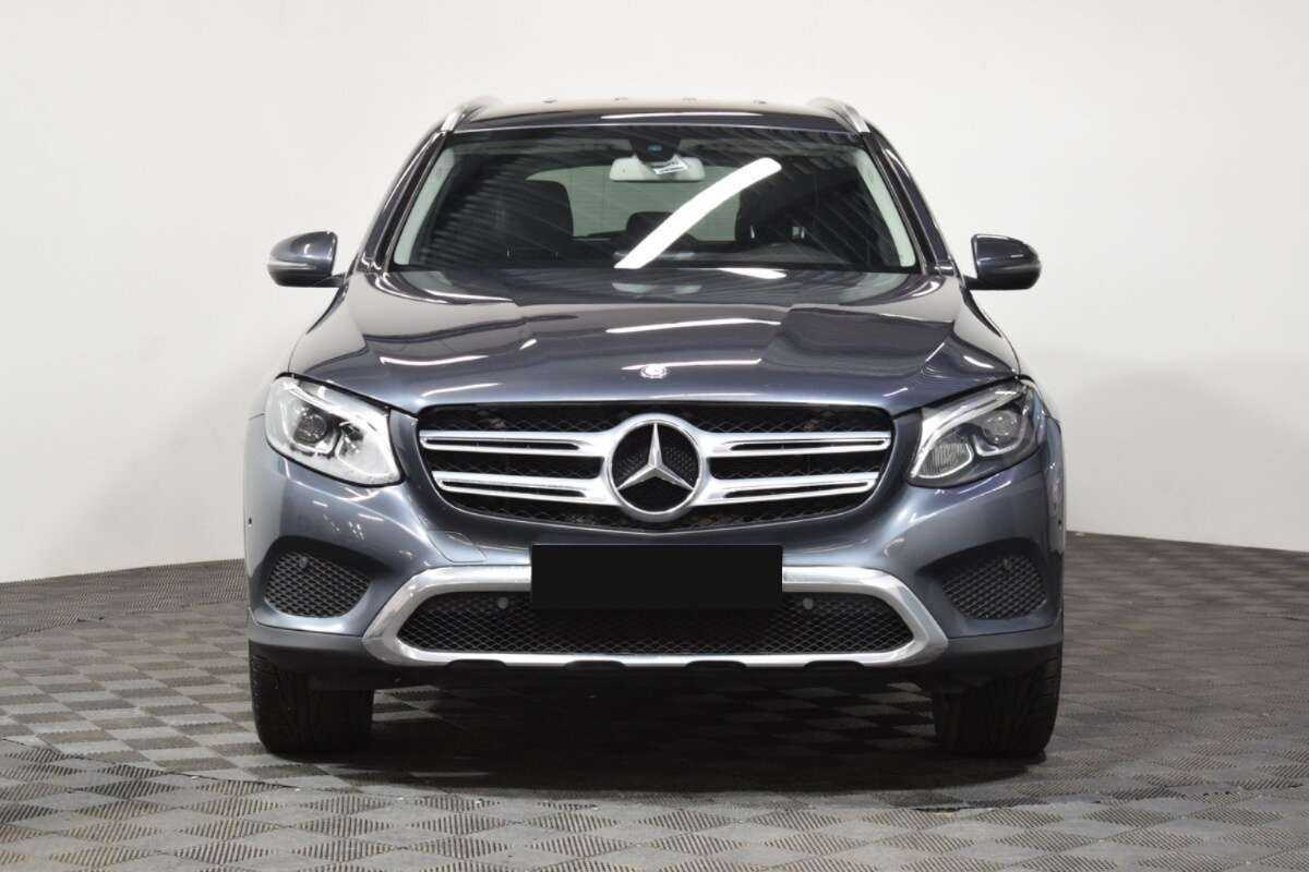 Mercedes-Benz GLC с пробегом — 2016 год. Фото: #1