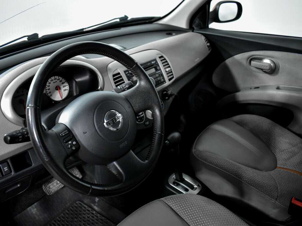 Nissan Micra с пробегом — 2008 год. Фото: #8