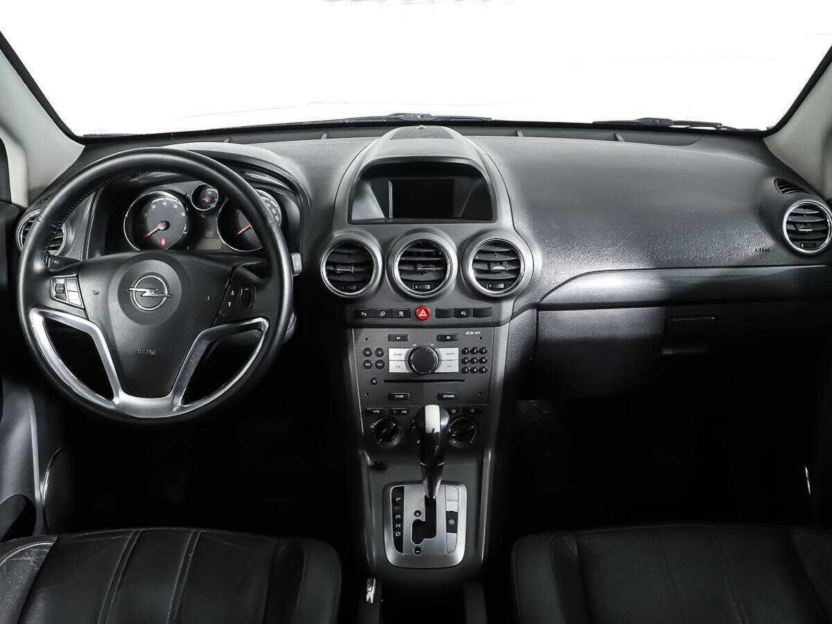 Opel Antara с пробегом — 2011 год. Фото: #10