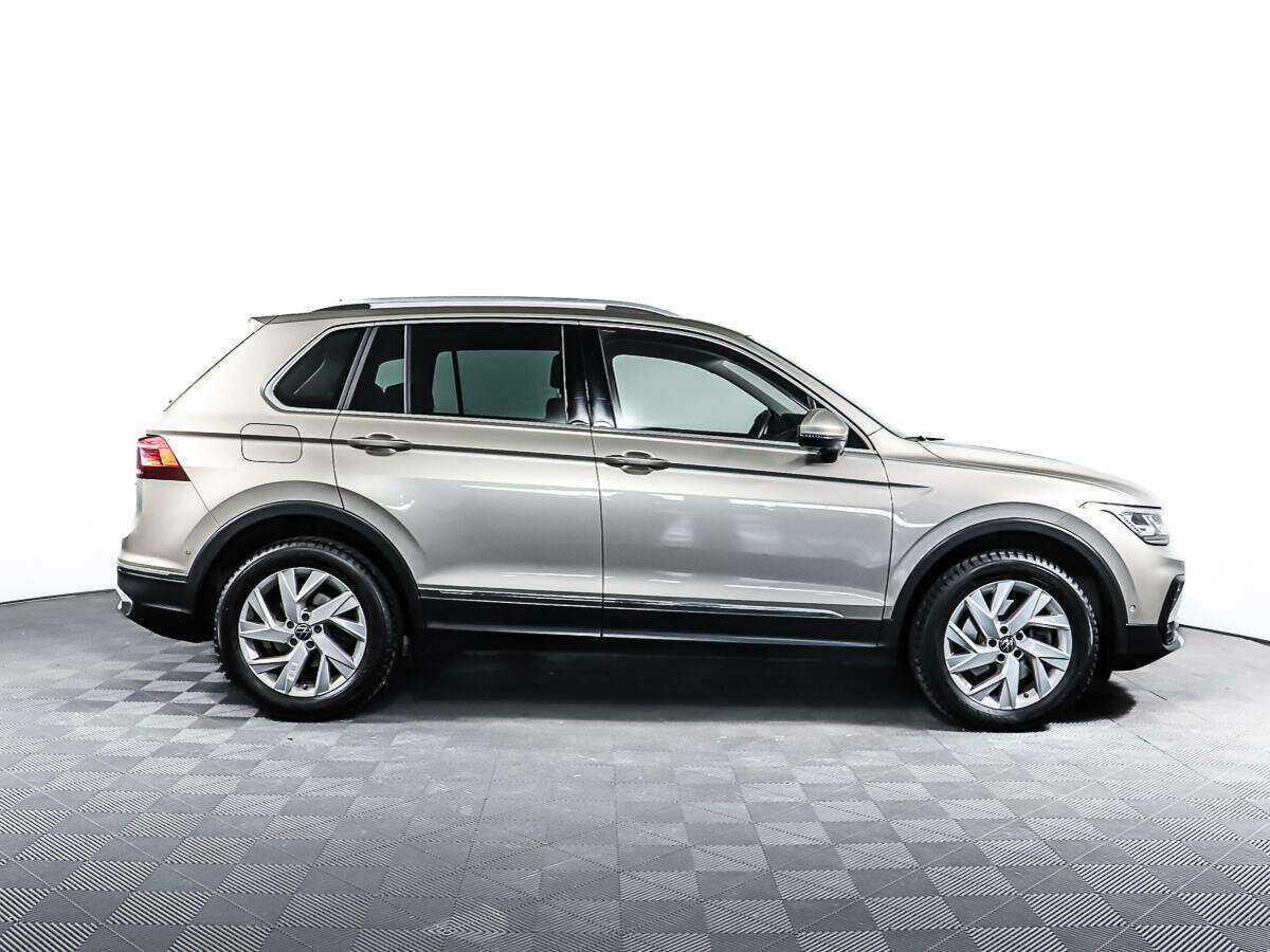 Volkswagen Tiguan с пробегом — 2021 год. Фото: #3