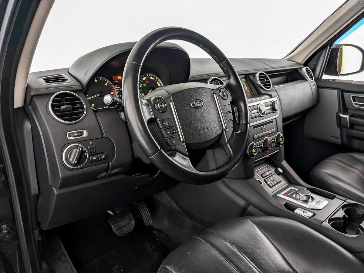 Land Rover Discovery с пробегом — 2015 год. Фото: #14