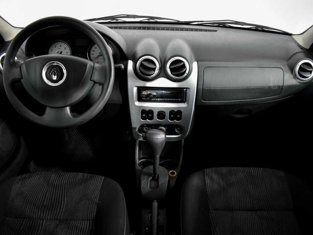 Renault Logan с пробегом — 2011 год. Фото: #12