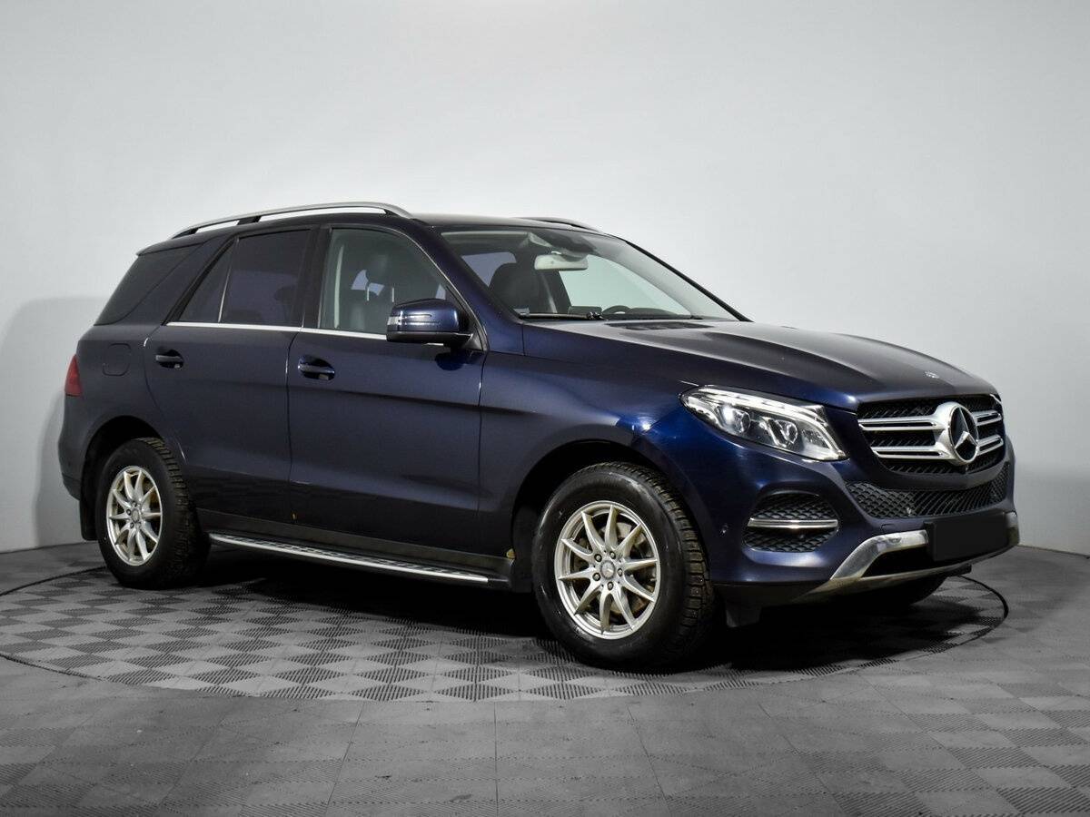 Mercedes-Benz GLE с пробегом — 2016 год. Фото: #2