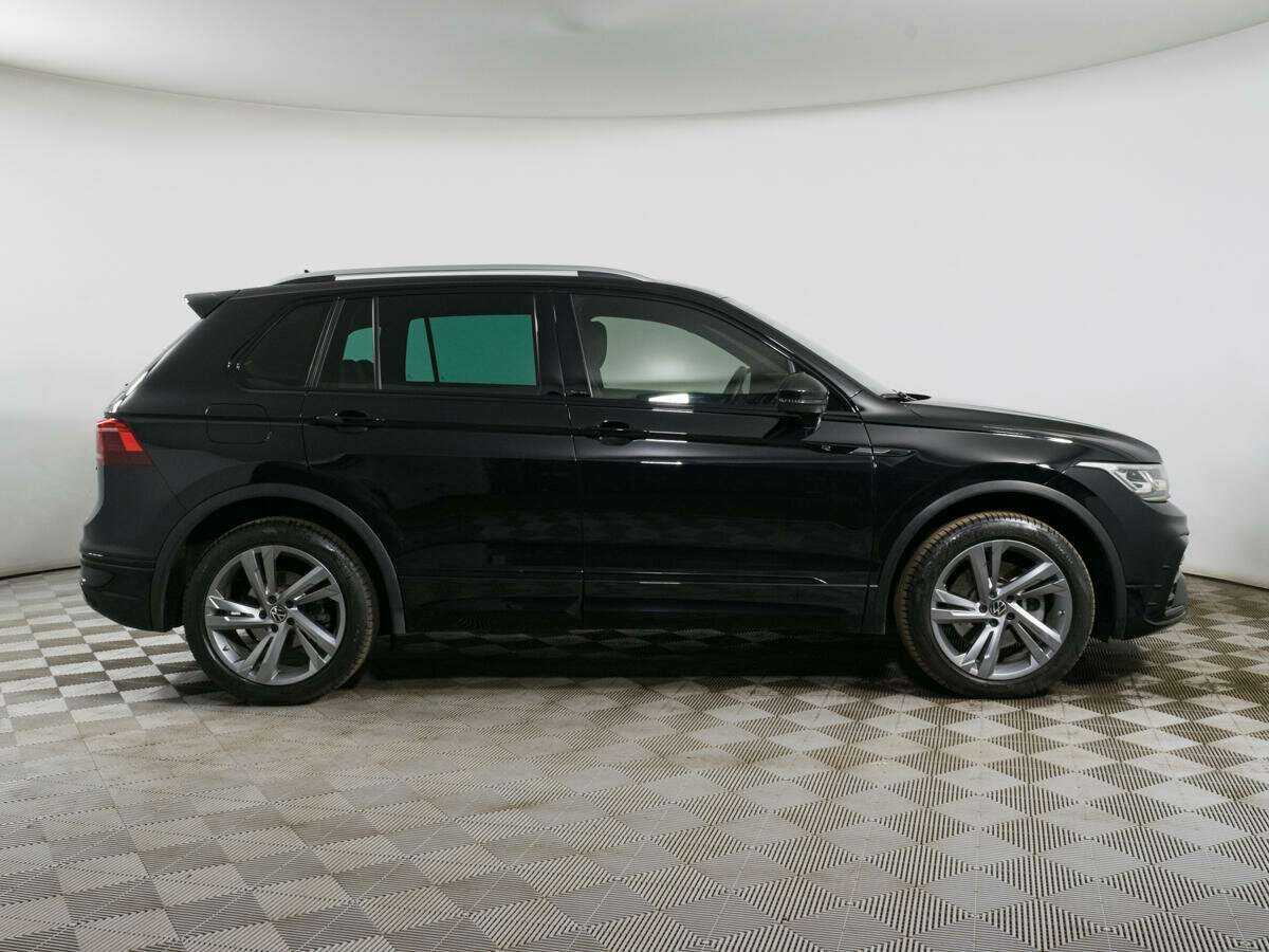 Volkswagen Tiguan с пробегом — 2021 год. Фото: #3