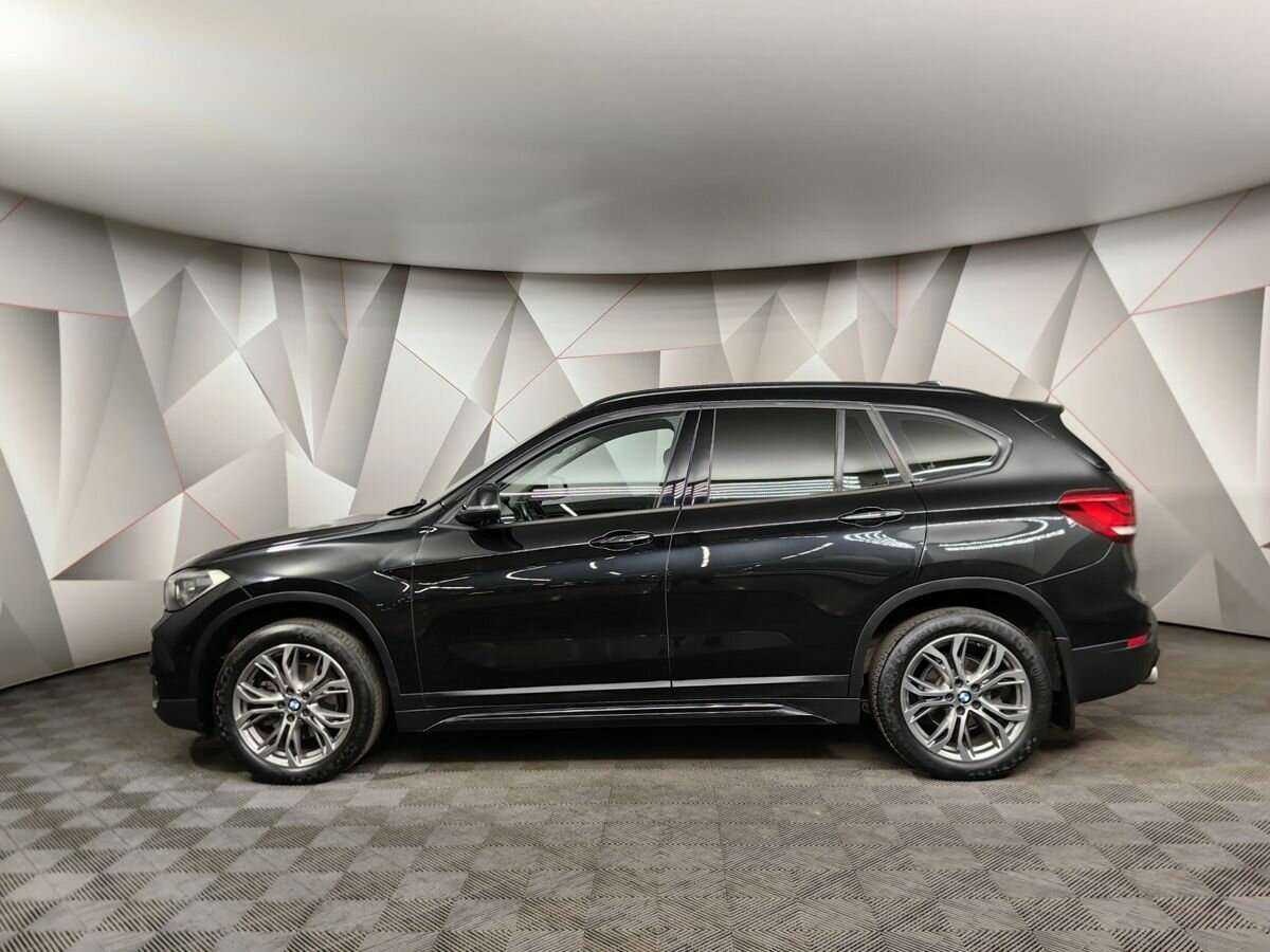 BMW X1 с пробегом — 2020 год. Фото: #4