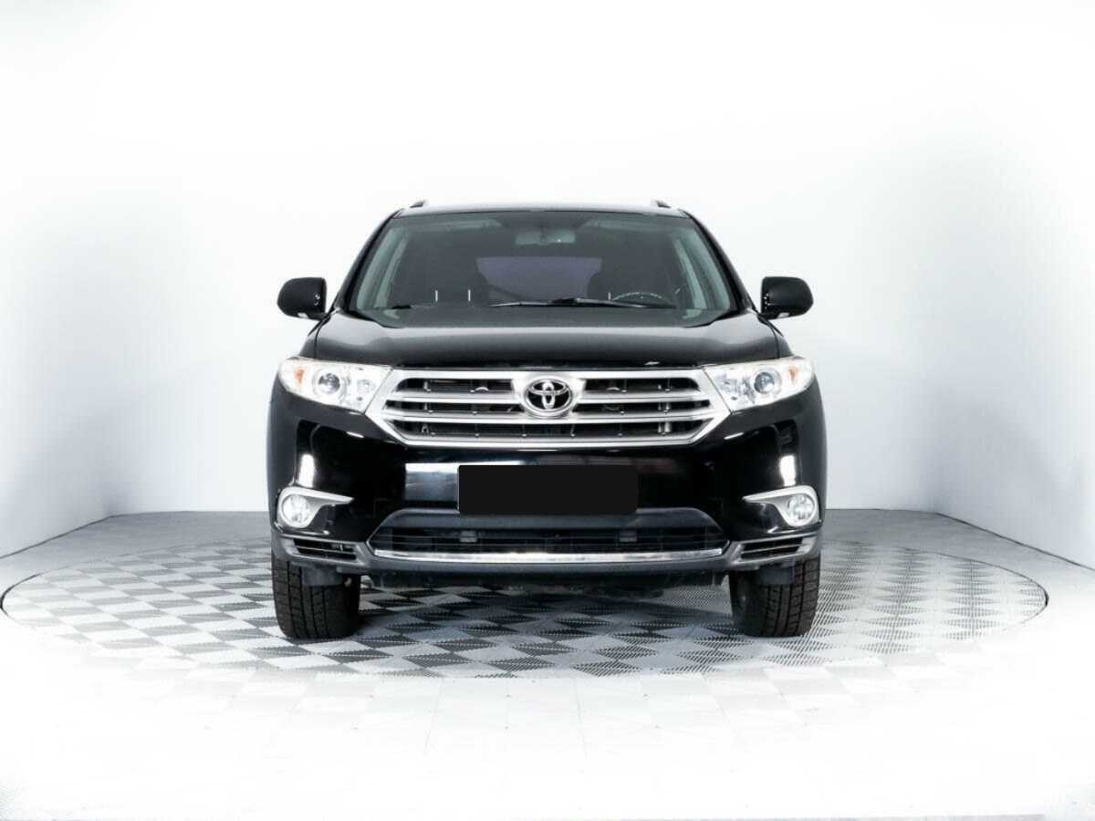 Toyota Highlander с пробегом — 2013 год. Фото: #1