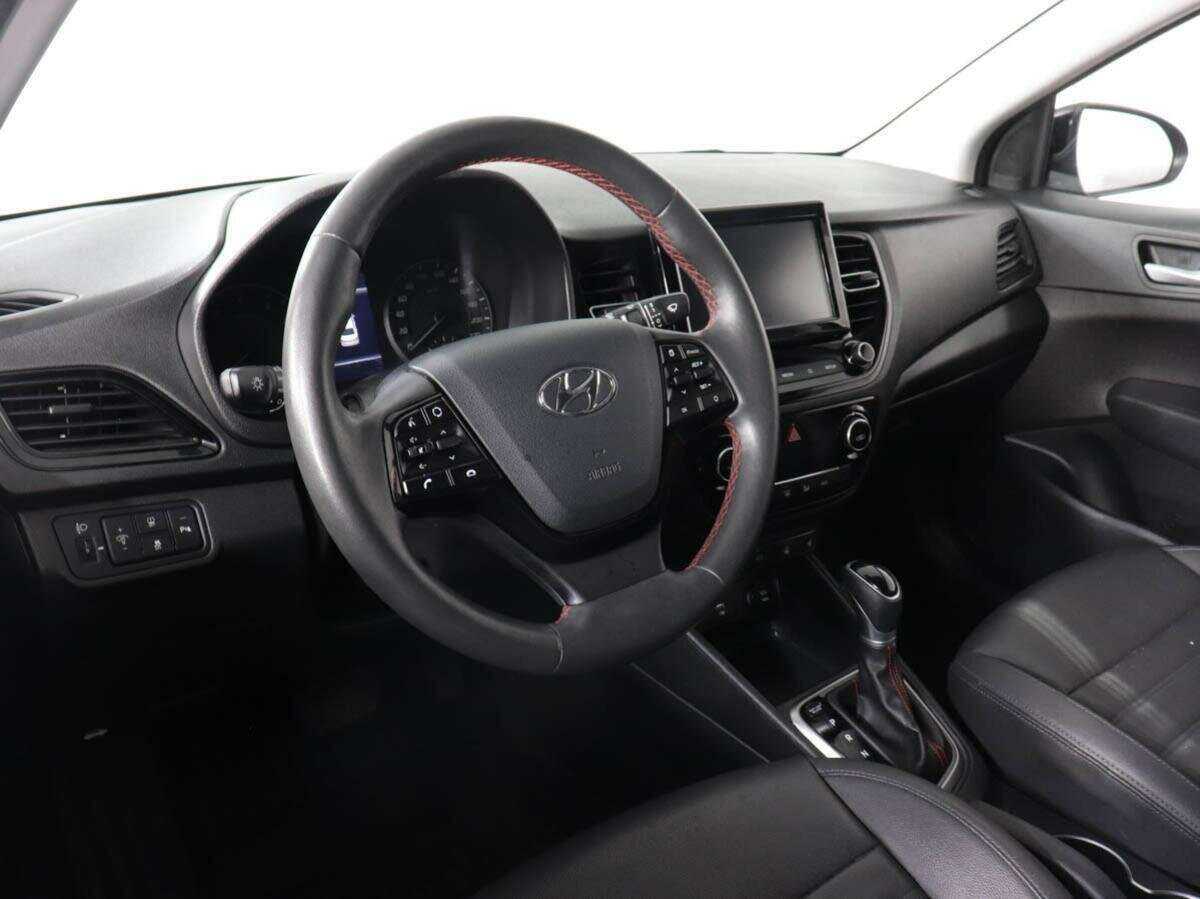 Hyundai Solaris с пробегом — 2021 год. Фото: #8