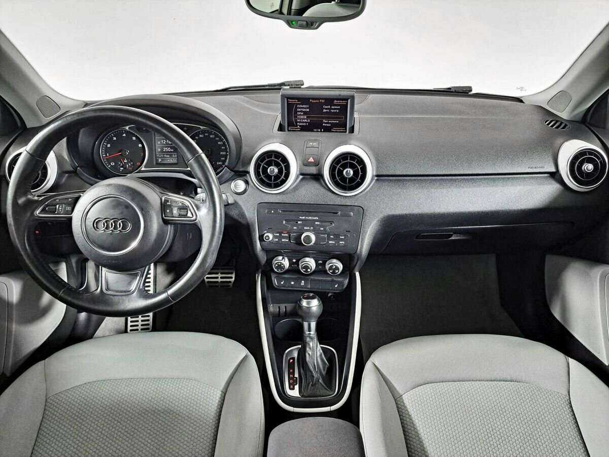 Audi A1 с пробегом — 2011 год. Фото: #11