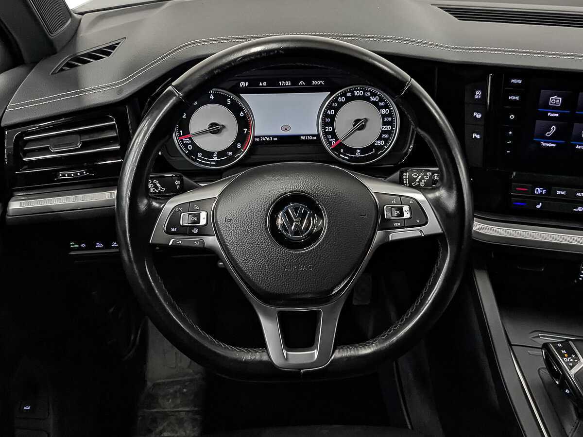 Volkswagen Touareg с пробегом — 2019 год. Фото: #21
