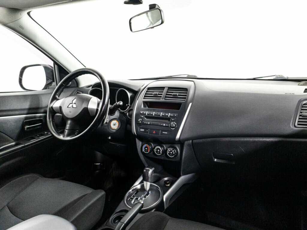 Mitsubishi ASX с пробегом — 2010 год. Фото: #8
