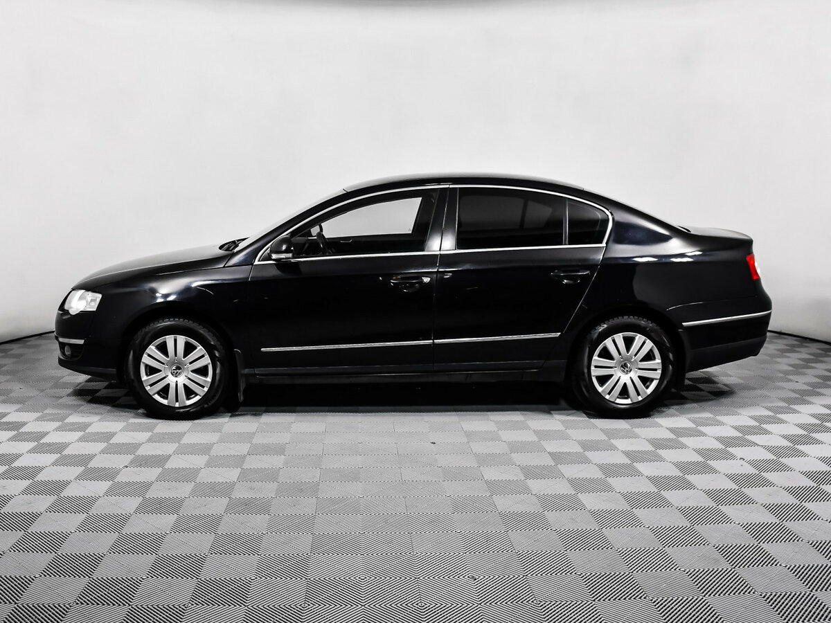 Volkswagen Passat с пробегом — 2008 год. Фото: #7