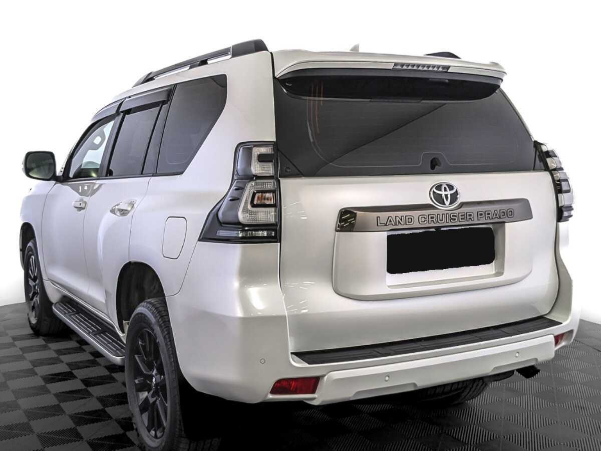 Toyota Land Cruiser Prado с пробегом — 2021 год. Фото: #6