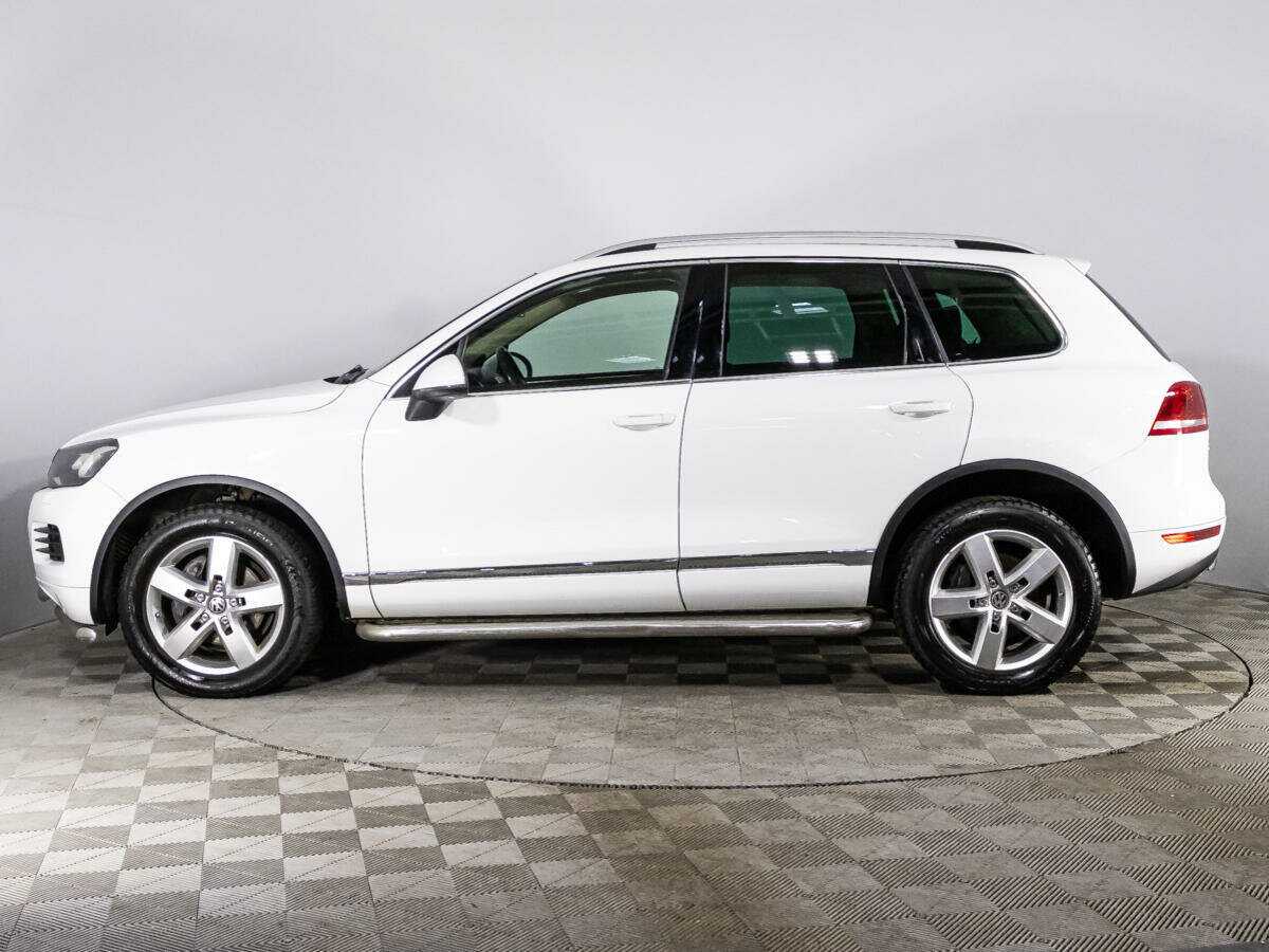 Volkswagen Touareg с пробегом — 2013 год. Фото: #7
