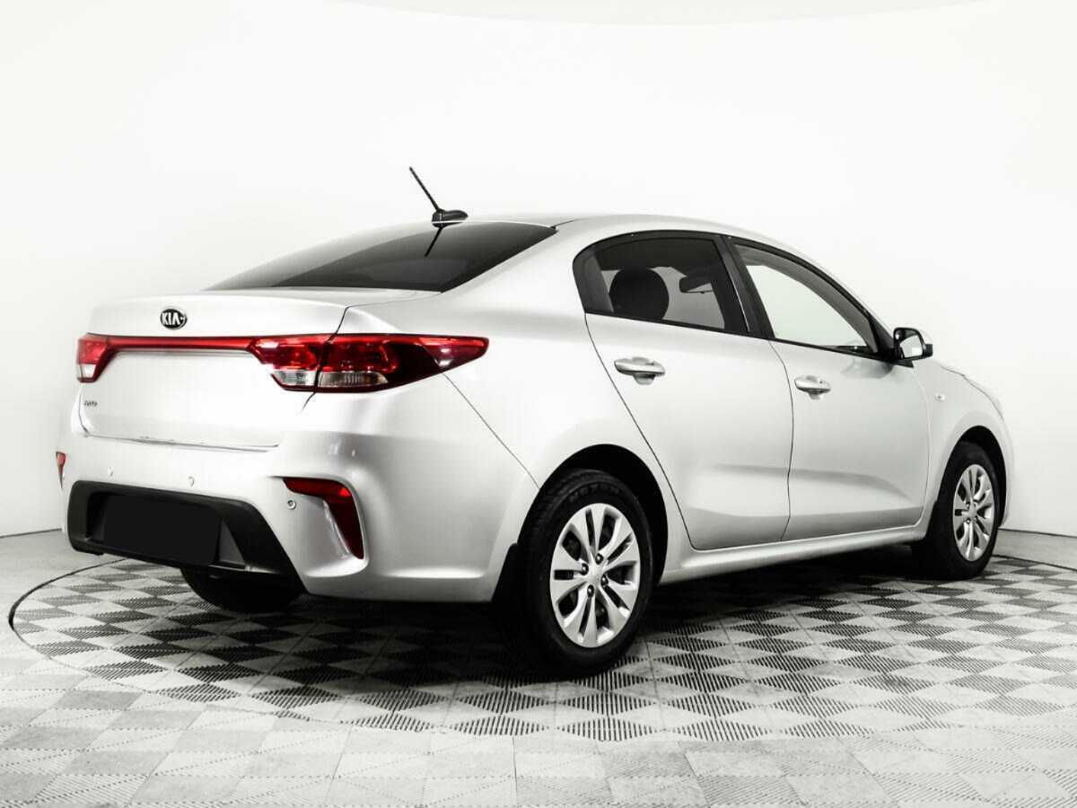 Kia Rio с пробегом — 2017 год. Фото: #4