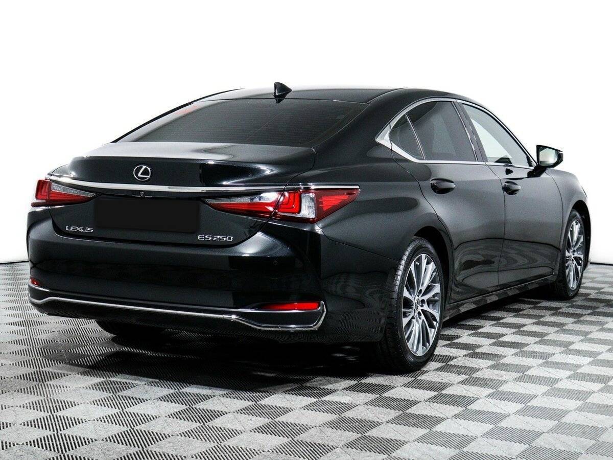 Lexus ES с пробегом — 2018 год. Фото: #4